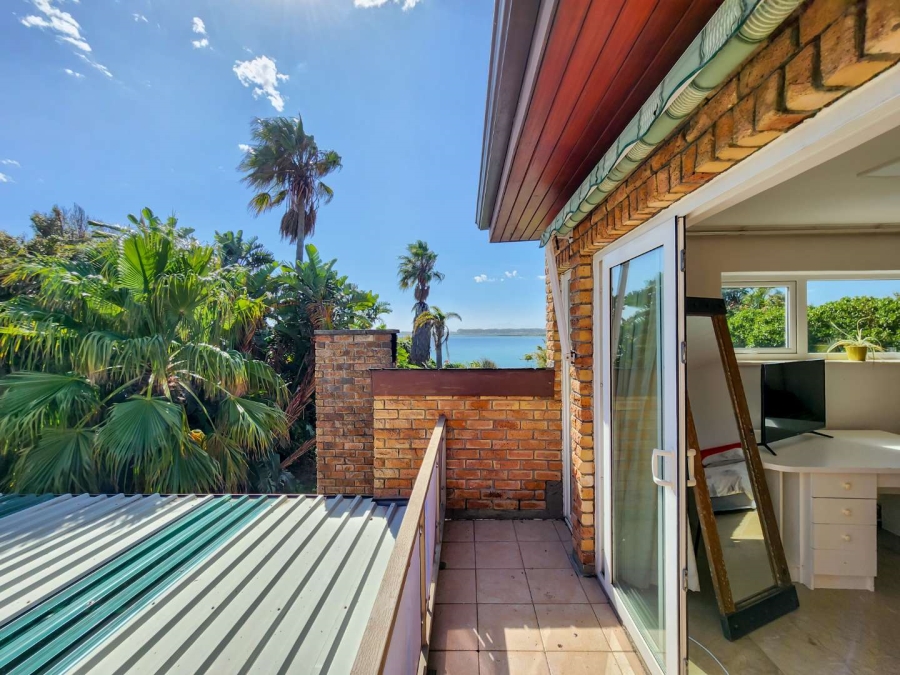 To Let 3 Bedroom Property for Rent in Zeekoevlei Western Cape